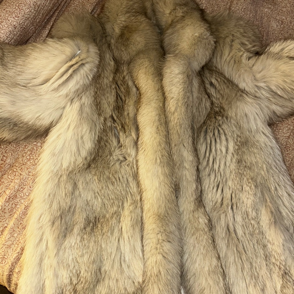 Luxurious Tan Fur Coat